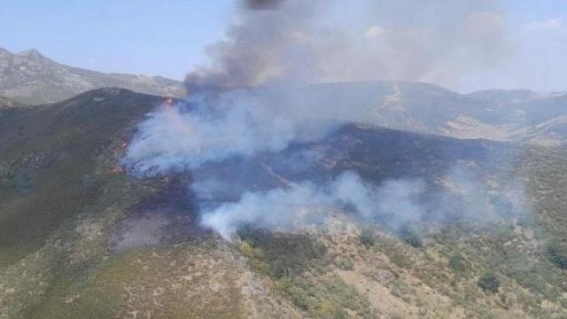 Incendio en una de las localidades afectadas de Castilla y León.