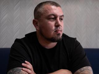 Vadym Krykun 'Yankee', comandante en jefe de la 20 Brigada Lyubart, recientemente incorporada al Cuerpo Azov de la Guardia Nacional de Ucrania.