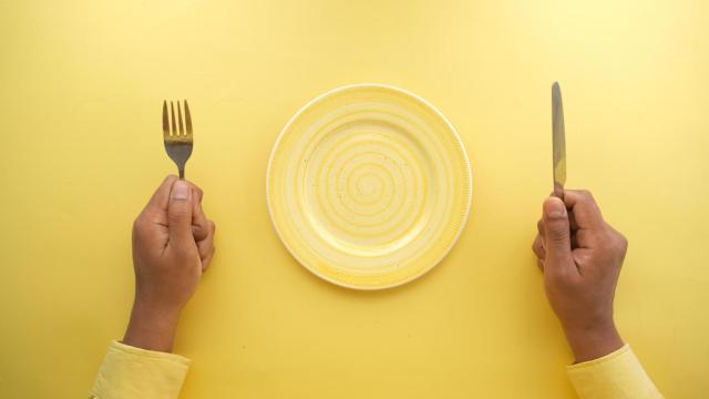 Mesa para uno o el complejo de Carrie Bradshaw: peores asientos, misma rentabilidad para los restaurantes