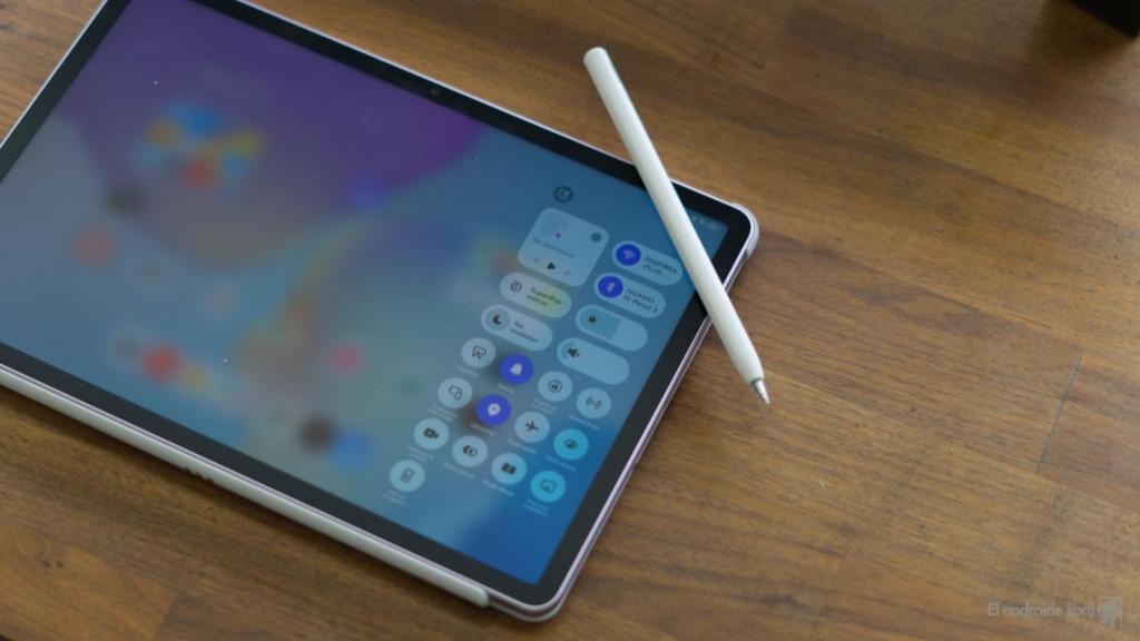 Huawei MatePad 11.5 con lápiz táctil