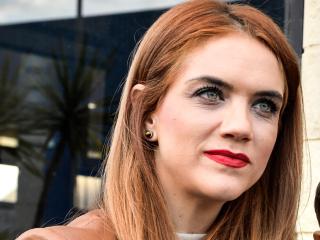 Beatriz Trapote, preocupada por la salud de su padre, publica una foto desde el hospital: Es consecuencia de la quimio