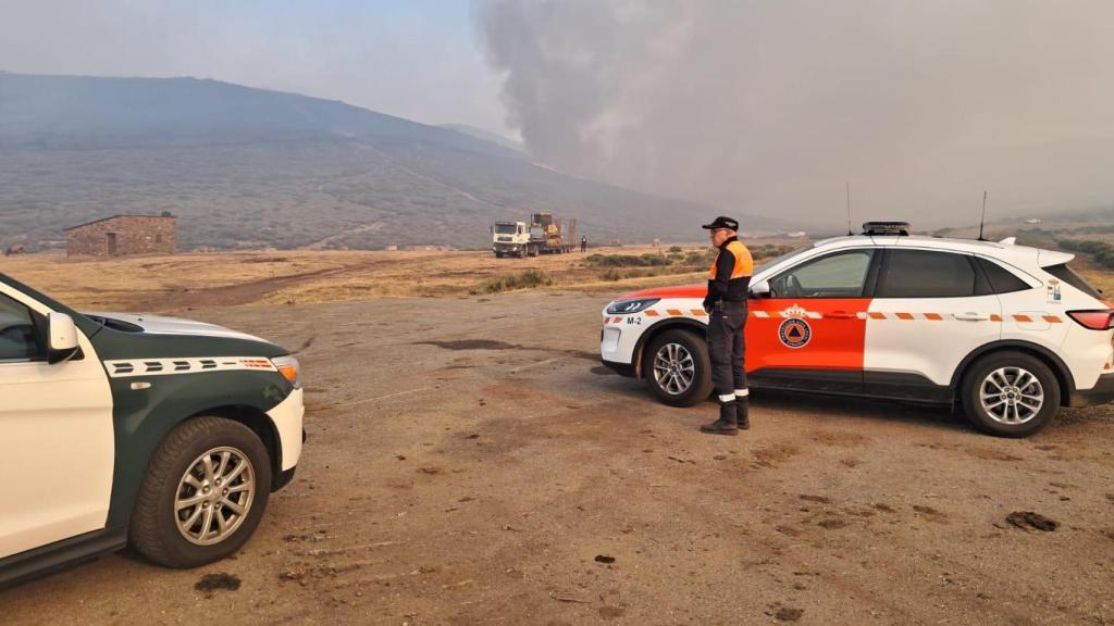 Luis Vicente Pastor en San Martín de Castañeda cuando el fuego amenazaba al pueblo