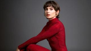 Muere la actriz Verónica Echegui a los 42 años, en directo | Reacciones y última hora de la despedida de la artista sevillana