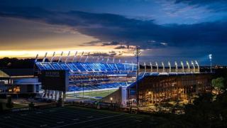 Estadio David Booth Kansas Memorial.