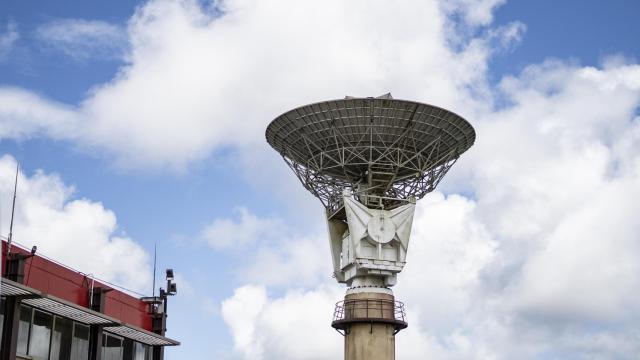 Antena para la comunicación con satélites de la ESA