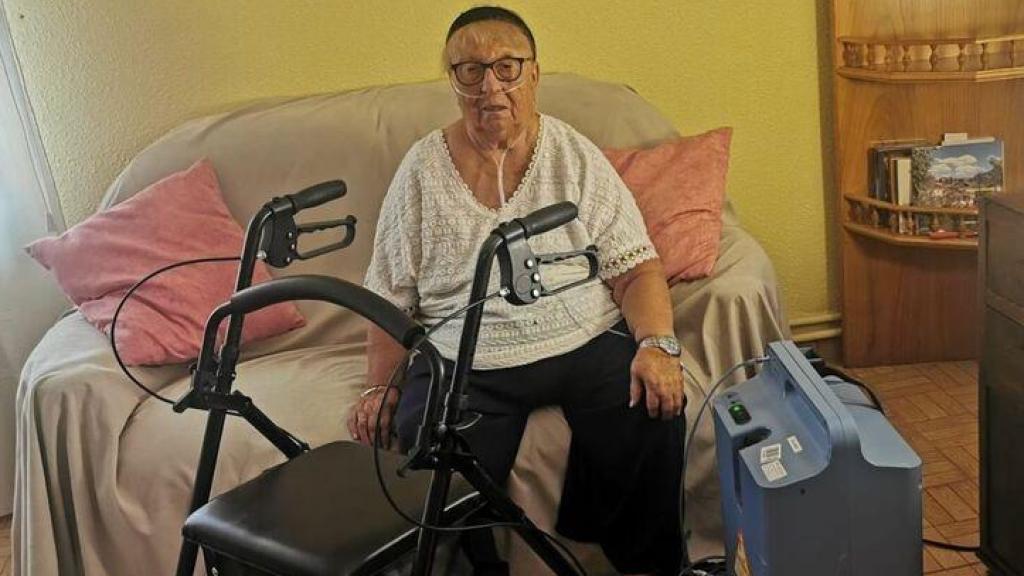 María Dolores Bayo en su casa