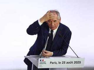 El primer ministro francés, François Bayrou, durante una rueda de prensa en París sobre el presupuesto de 2026, el 25 de agosto de 2025.