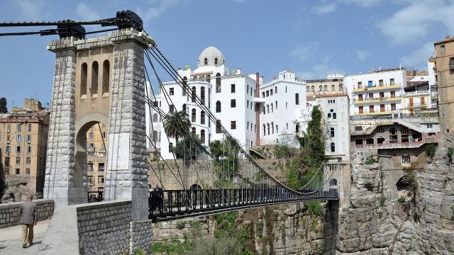 Puentes colgantes en Constantina, Argelia