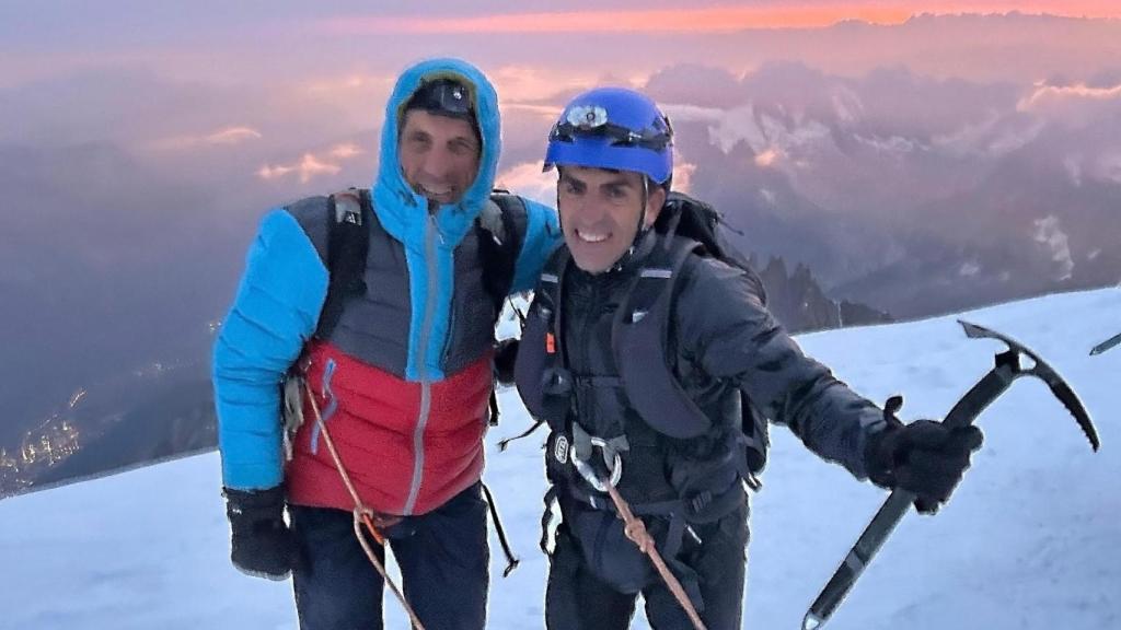 Jordi Tosas y Pol Makuri en el Mont Blanc.