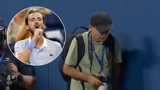 El fotógrafo que invadió la pista en el US Open e inició el colapso de Medvedev