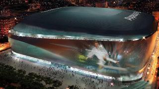 Render del Bernabéu con la proyección de la volea de Zidane en la fachada