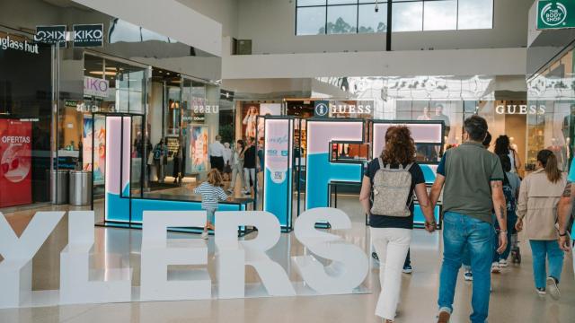 Coruña The Style Outlets se despide de agosto con un Súper jueves XXL