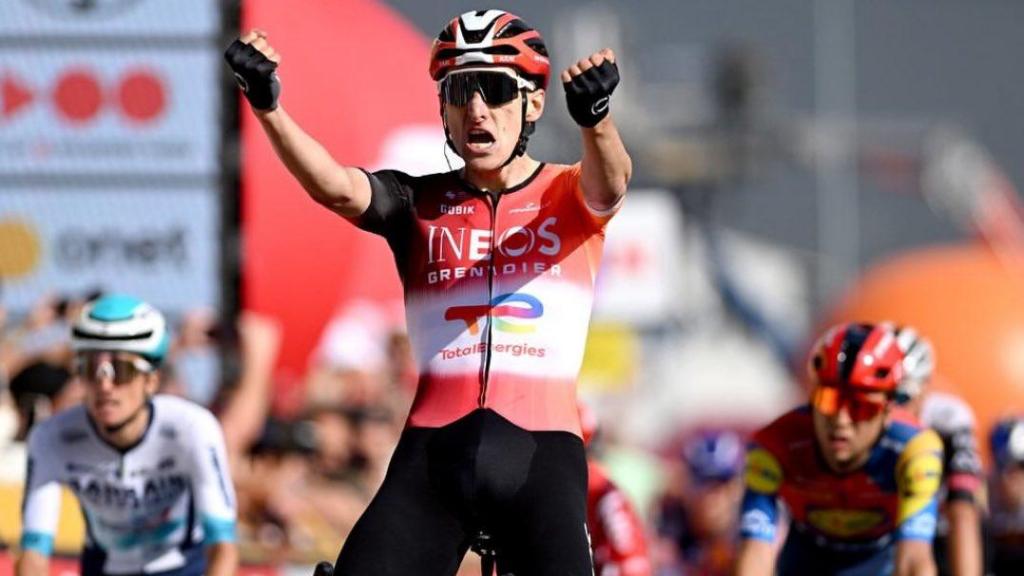 Ben Turner celebra su victoria en la 4ª etapa de La Vuelta.