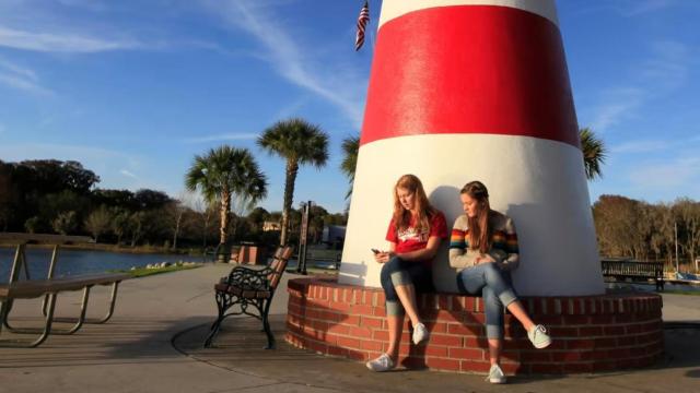 Mount Dora Lighthouse en Grantham Park.