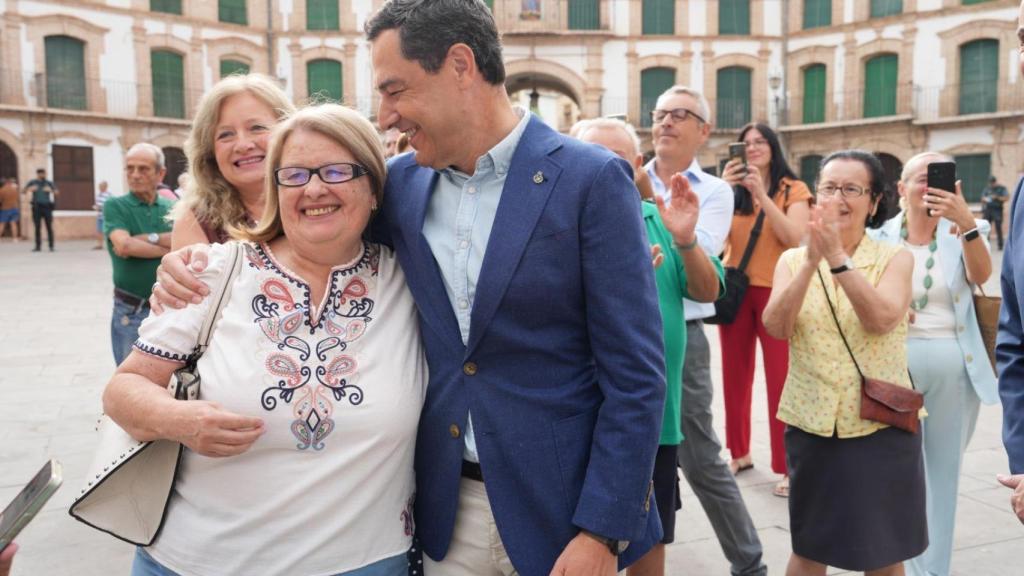 Juanma Moreno este martes arrancando su curso político en Archidona.