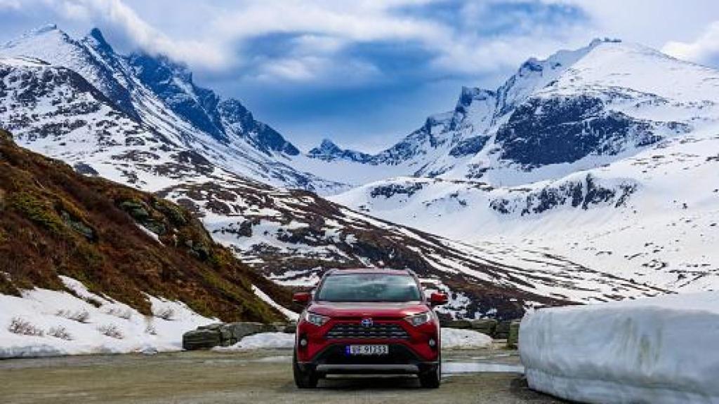 Silueta del Toyota Rav4.