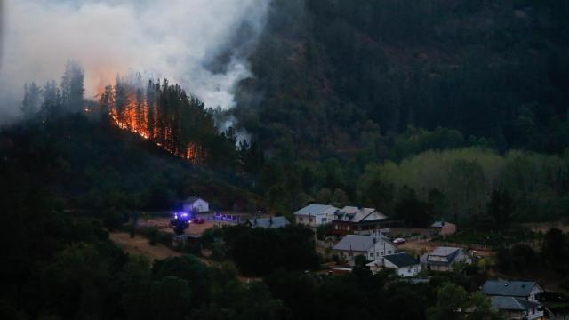 Avance del fuego, a 25 de agosto de 2025, en A Pobra de Brollón, Lugo