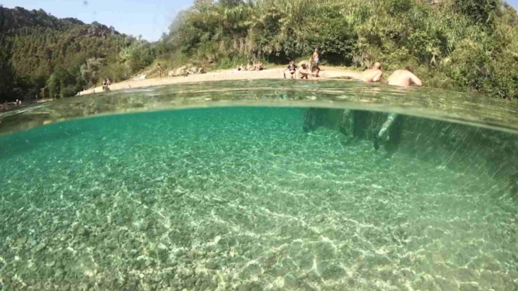 Aguas cristalinas del Azud de Beceite