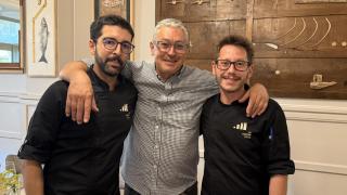 El local escondido en María Pita en el que puedes disfrutar de un buen pescado a la brasa