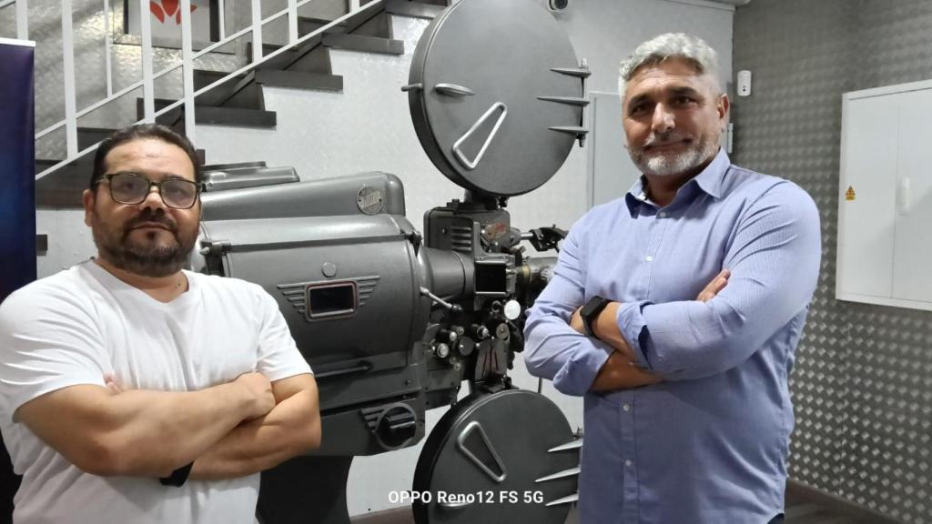 Teté Utreras, el artífice del programa, junto a Juan José Cortés.