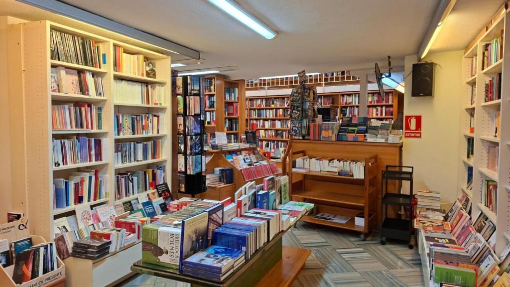 Interior Librería Rayuela.