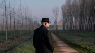 MV5BYTFjMTBlNmYtNjgyOC00MzFmLWFhN2ItY2Q5ZGQ4N2U1ODJjXkEyXkFqcGc@._V1_FMjpg_UX1800_