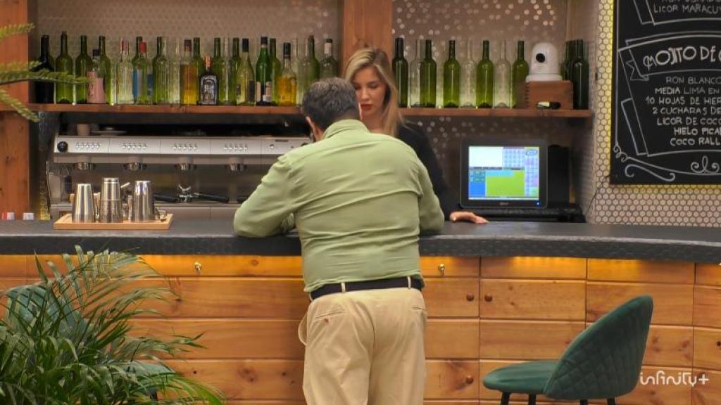 Paco Pepe y Laura Boado, en 'First Dates'