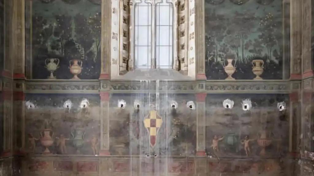 Pinturas que se encontraron al desmontar un armario de la Catedral de Toledo.