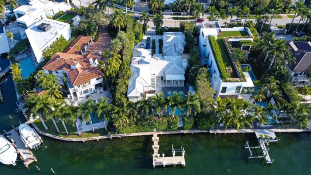 La casa y el muelle de Shakira.