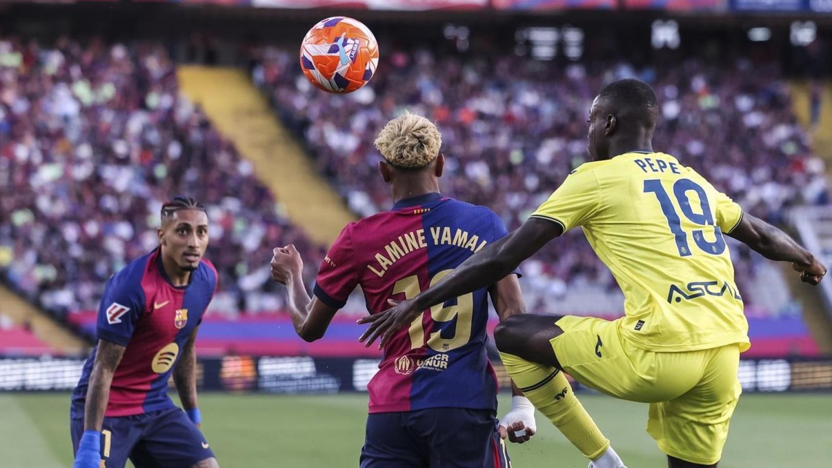 Lamine Yamal, durante el Barça - Villarreal de la pasada temporada