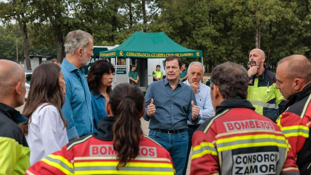 Mañueco, junto a los Reyes, en su visita este miércoles a Sanabria