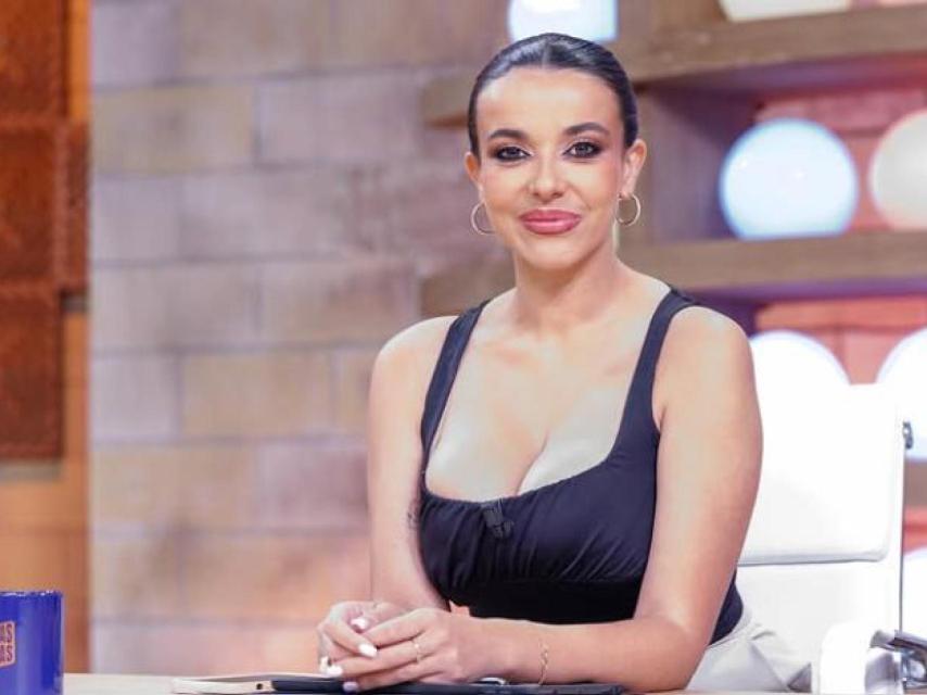 La tertuliana y activista Sarah Santaolalla en el programa 'Malas lenguas'.