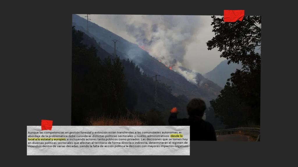 Un vecino observa el incendio que tiene lugar entre Igüeña y Colinas del Campo, en Castilla y León.