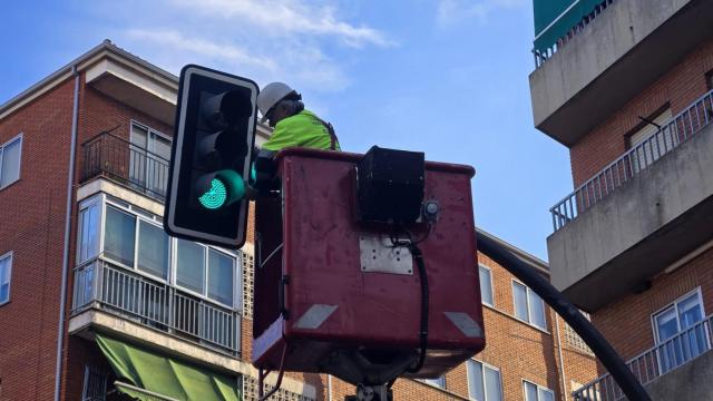 Renovación de semáforos en Salamanca