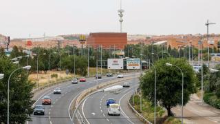La carretera TO-23, la única que da acceso y salida al barrio del Polígono de Toledo.