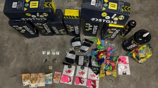 La Policía Local encontró diez bombonas de gas de la risa (óxido nitroso)