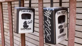 Cajetines para las llaves de las viviendas de uso turístico.