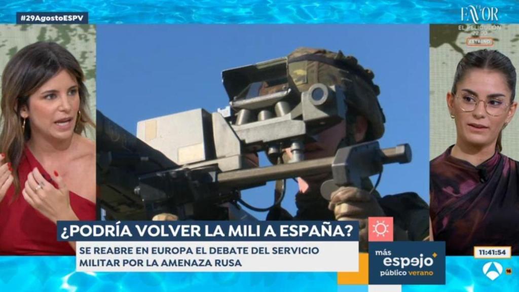 Ana Iris Simón y Carla Galeote.