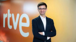 José Pablo Lopez in a promotional photo for RTVE.