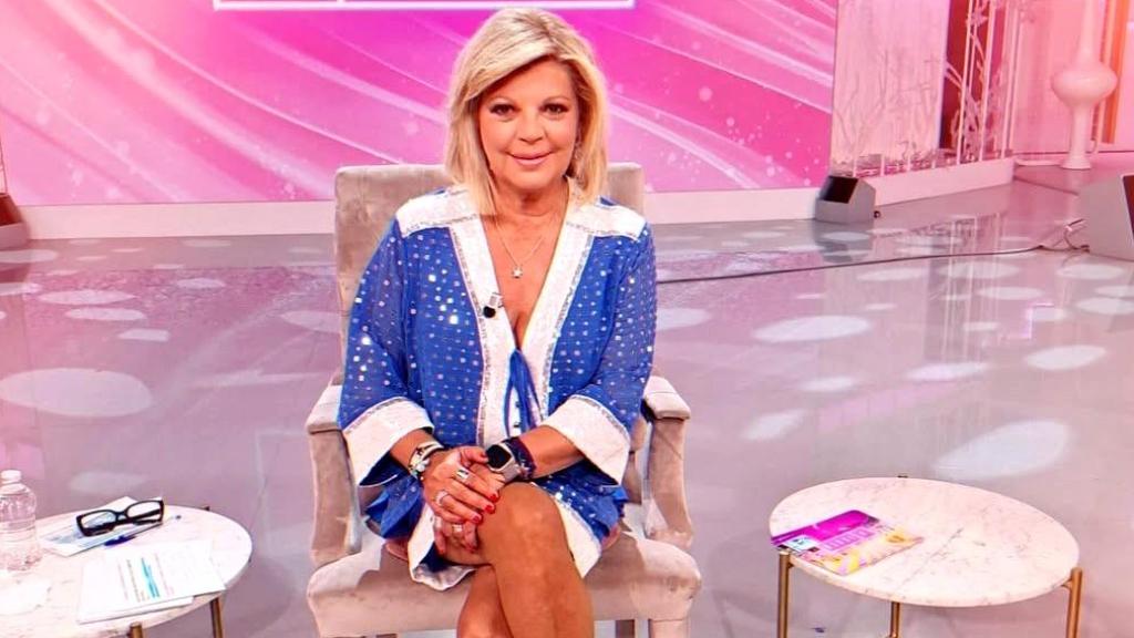 Terelu Campos, en el plató de 'Aires de Fiesta', en Telecinco.