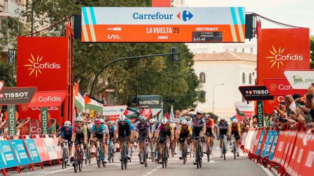 Llegada a meta en Zaragoza.