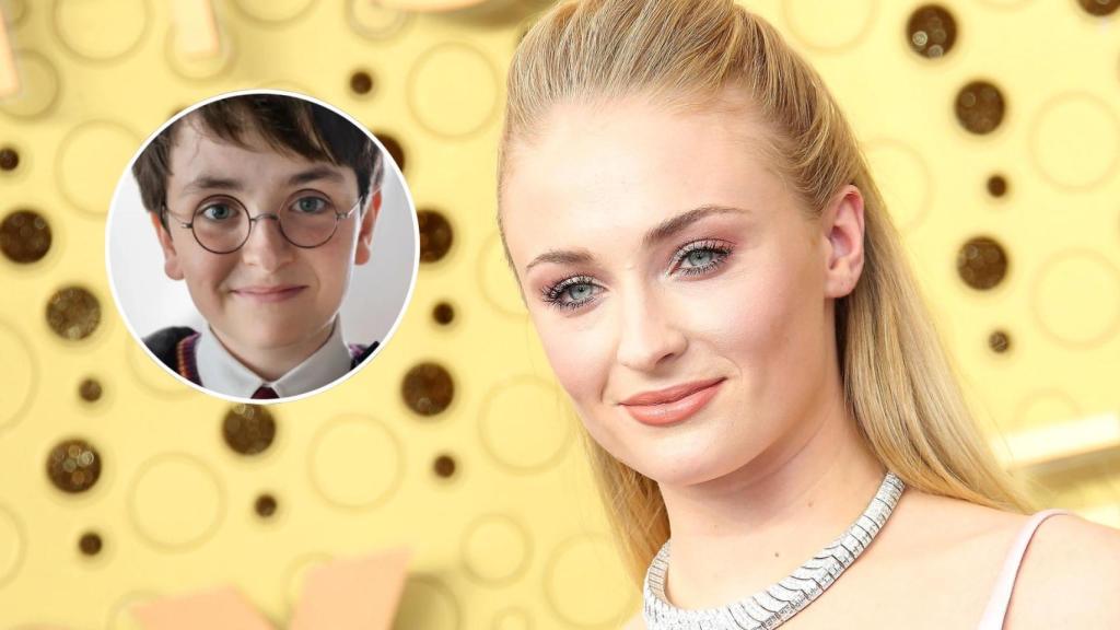Dominic McLaughlin en el rodaje de 'Harry Potter' y Sophie Turner en el photocall de un evento.