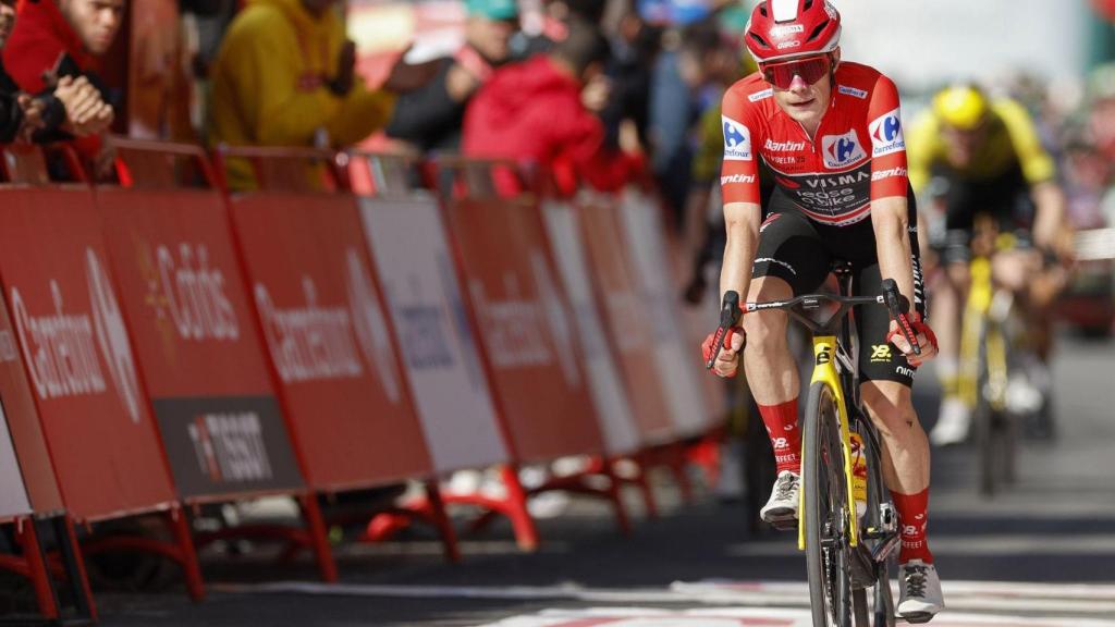 El ciclista danés Jonas Vingegaard, del equipo Visma-Lease a bike, a su llegada a meta en la sexta etapa de La Vuelta a España.
