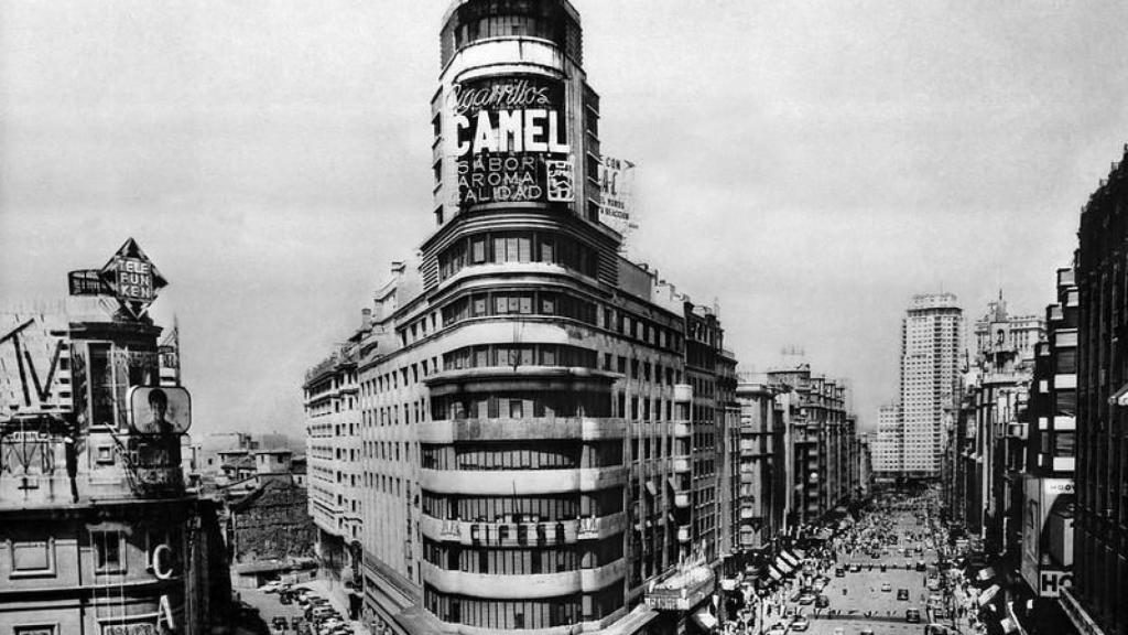 Edificio Capitol (1960).