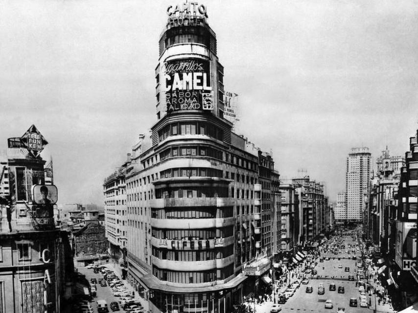 Edificio Capitol (1960).