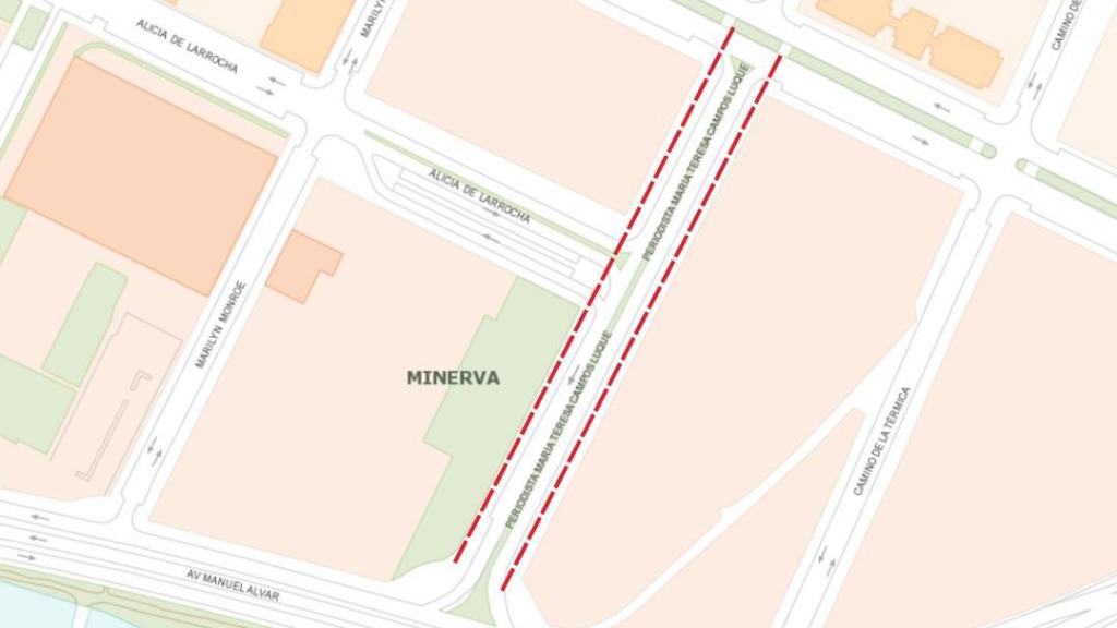 La Calle Periodista María Teresa Campos Luque en el callejero de Málaga.