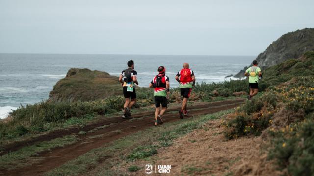 Participantes en la 21 Leguas de Narón 2024.