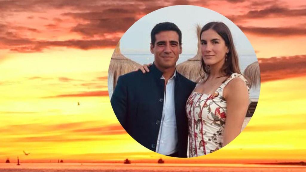 El pueblo de Cádiz y Alberto Herrera y Blanca Llandres.