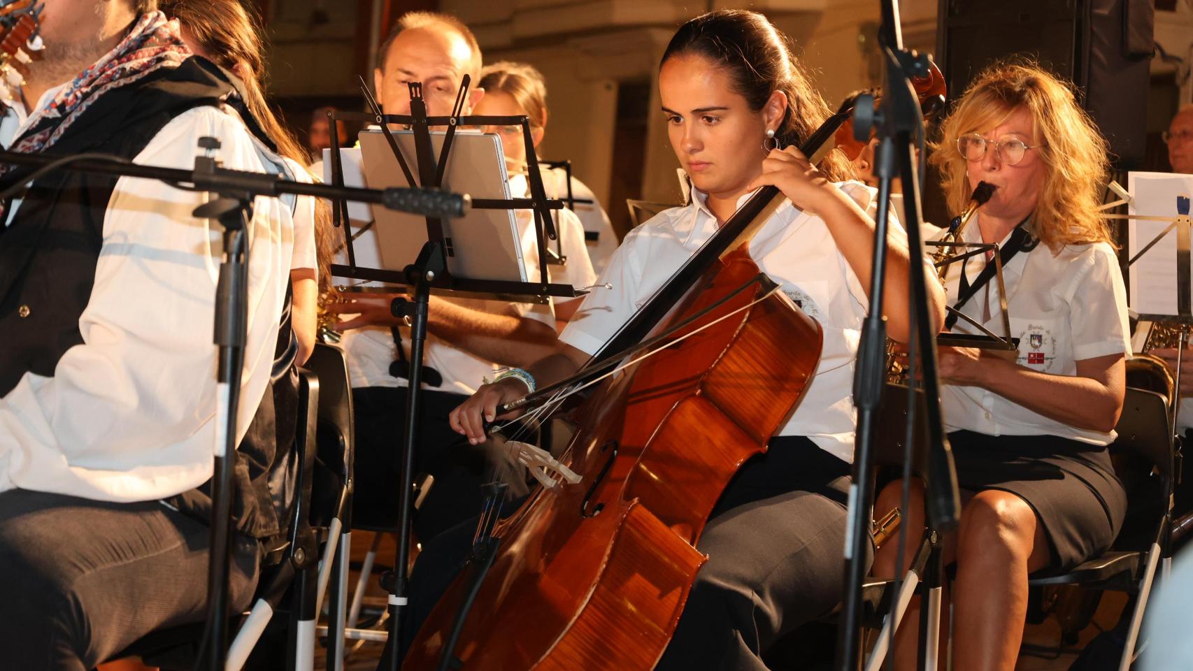 La Plaza de la Iglesia de Santa Quiteria acoge la presentación de la Feria y Fiestas 2025