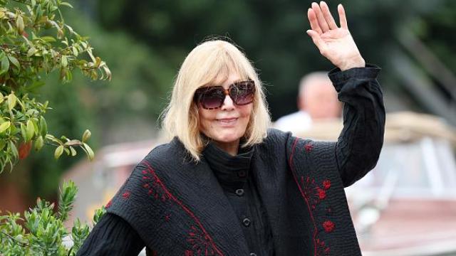 Kim Novak llegando al Festival de Cine de Venecia.